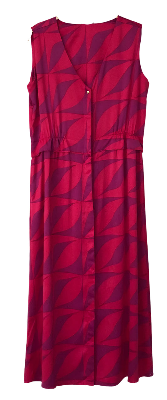 Red sleeveless dress with geometric pattern