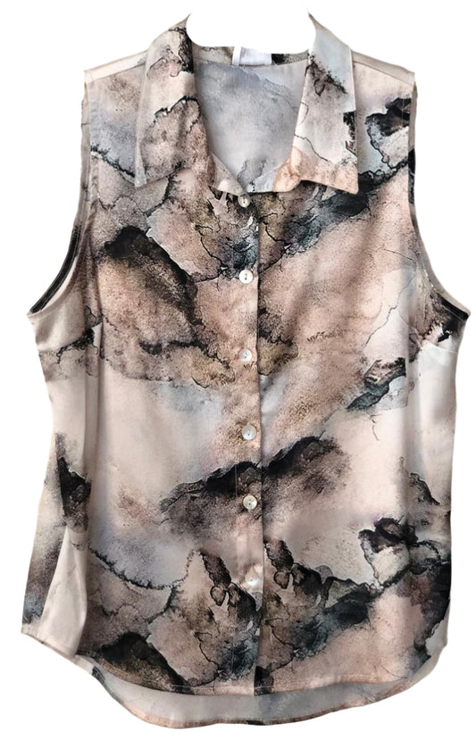 Vest with abstract pattern