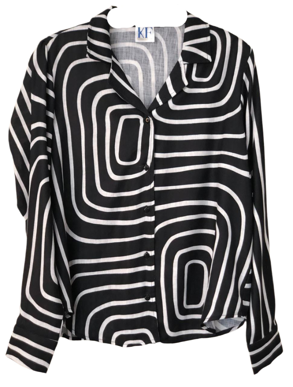 Black and white patterned shirt