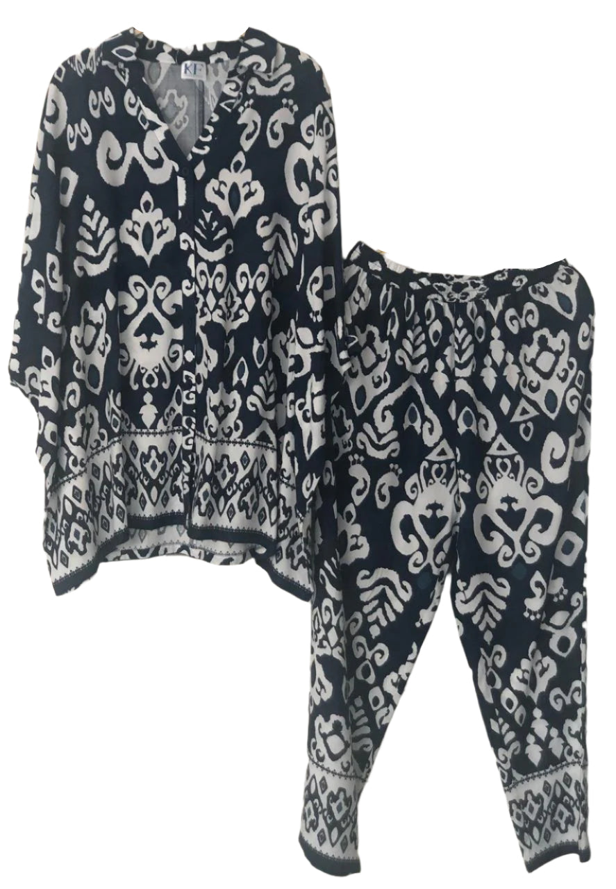 Co-ord Navy and white patterned outfit