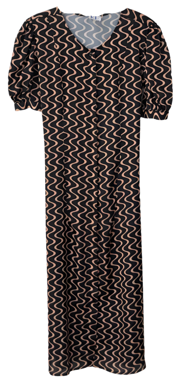 Long-sleeve dress with a zigzag pattern