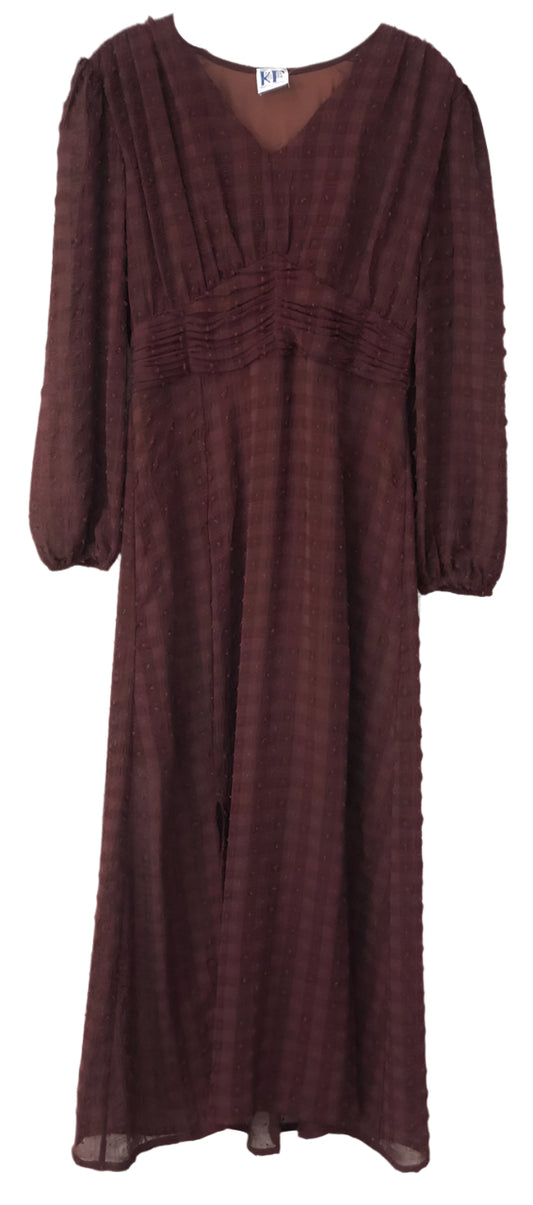 Brown dress with long sleeves