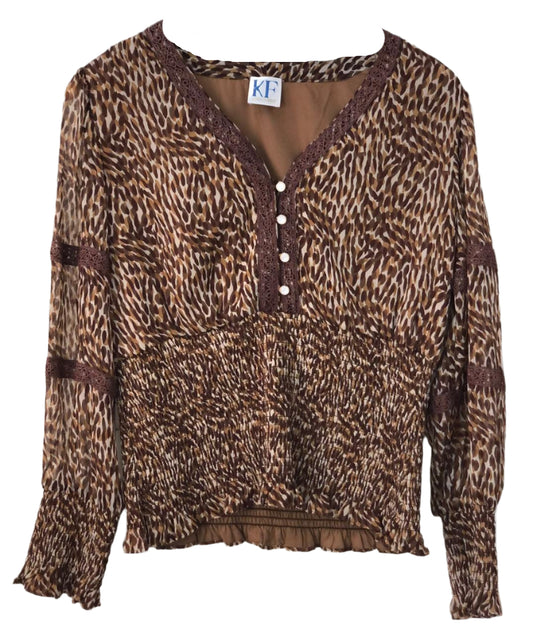 Leopard print shirt with buttons