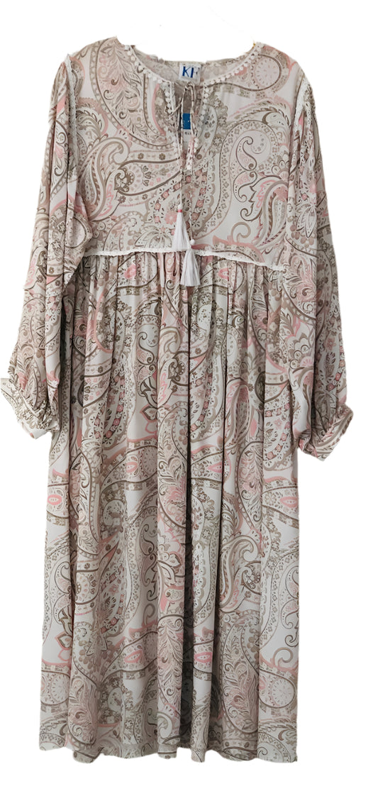 Long-sleeve dress with a paisley pattern