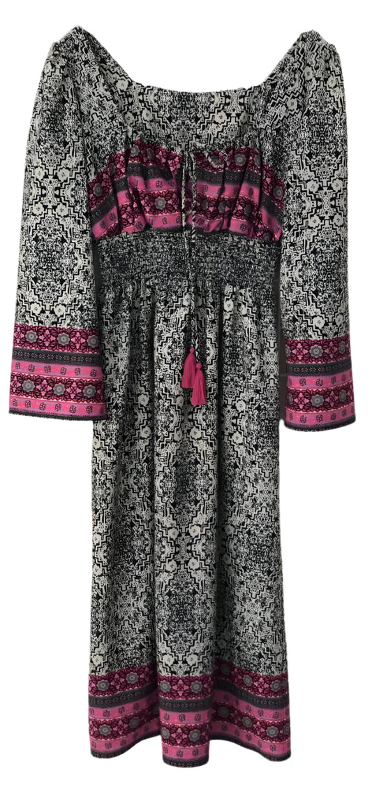 Long dress with floral and patterned